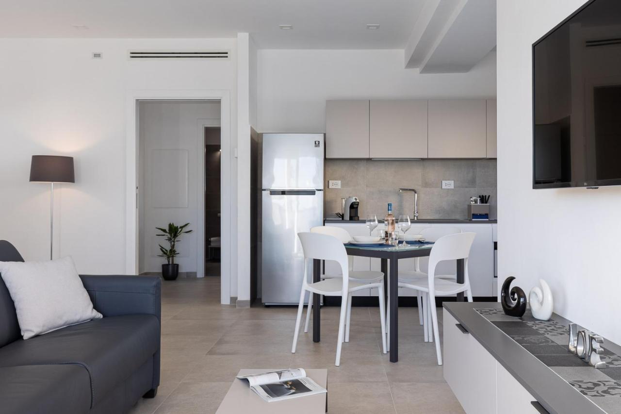 Oneweek Gaeta Suites And Apartments Экстерьер фото