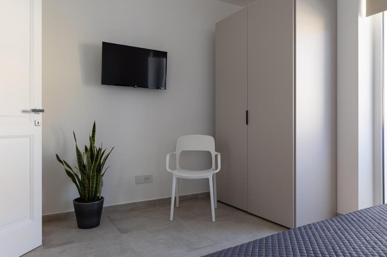 Oneweek Gaeta Suites And Apartments Экстерьер фото